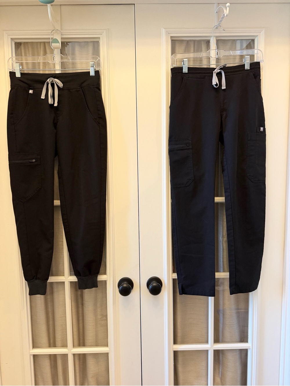 XXS PETITE Black Women’s Figs Scrub Pants Yola Skinny & Joggers EUC